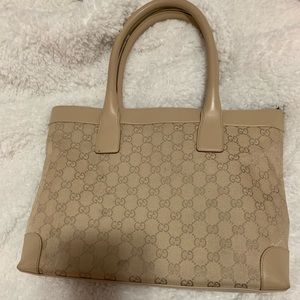 Gucci tote 🤎